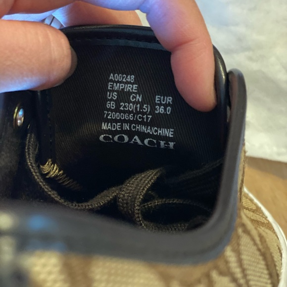 Coach sneakers. Brand new! - Picture 8 of 8